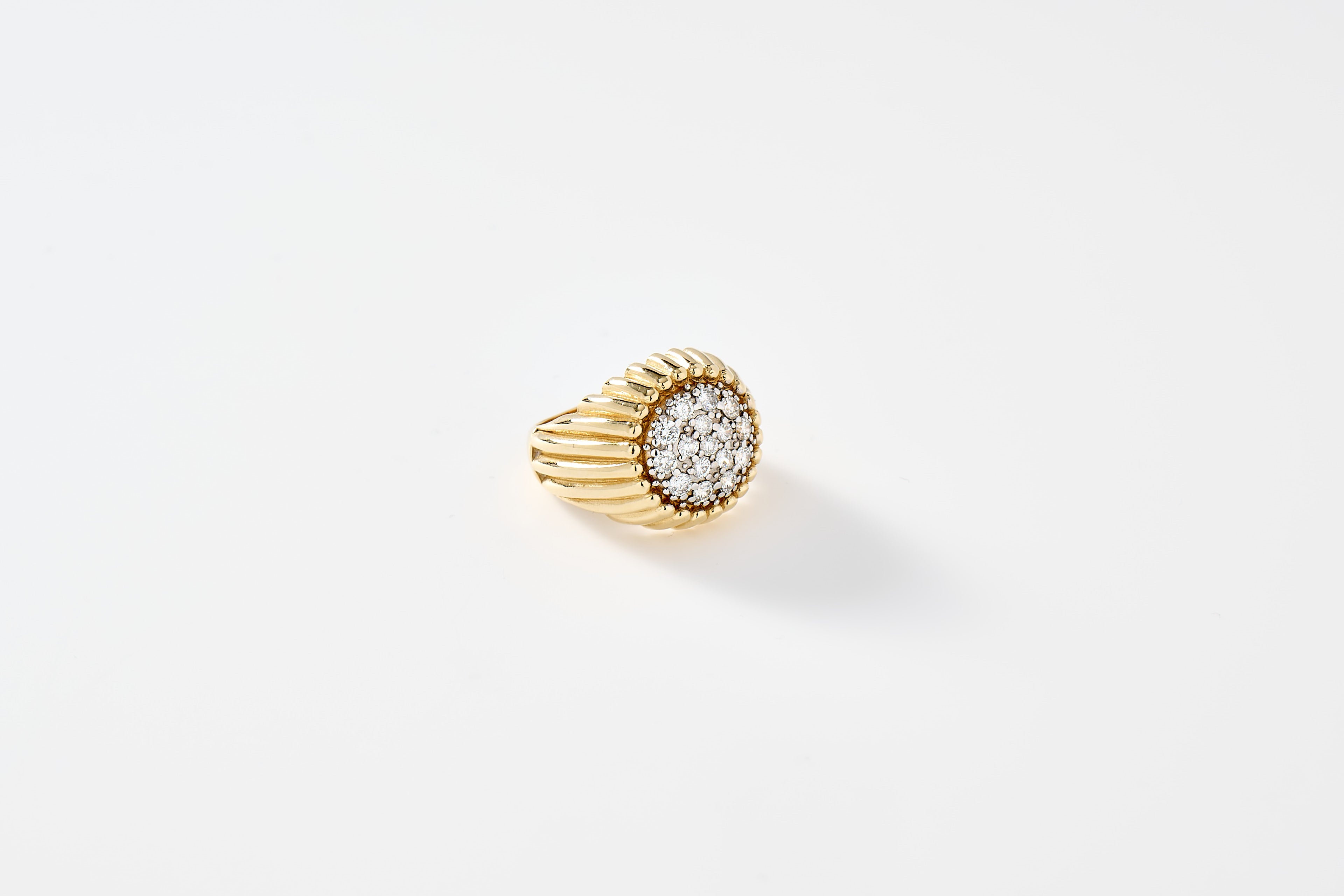 Diamond Pavé Fluted Ring